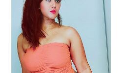 अजनबी को लेकर हॉट अभिनेत्री बहुत ज्यादा रोमांचित है अजनबी को लेकर हॉट अभिनेत्री बहुत ज्यादा रोमांचित है