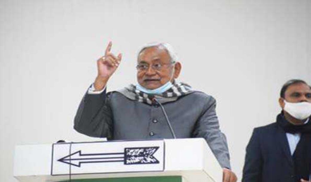 CM ने की जननायक कर्पूरी ठाकुर को भारत रत्न दिये जाने की मांग CM ने की जननायक कर्पूरी ठाकुर को भारत रत्न दिये जाने की मांग