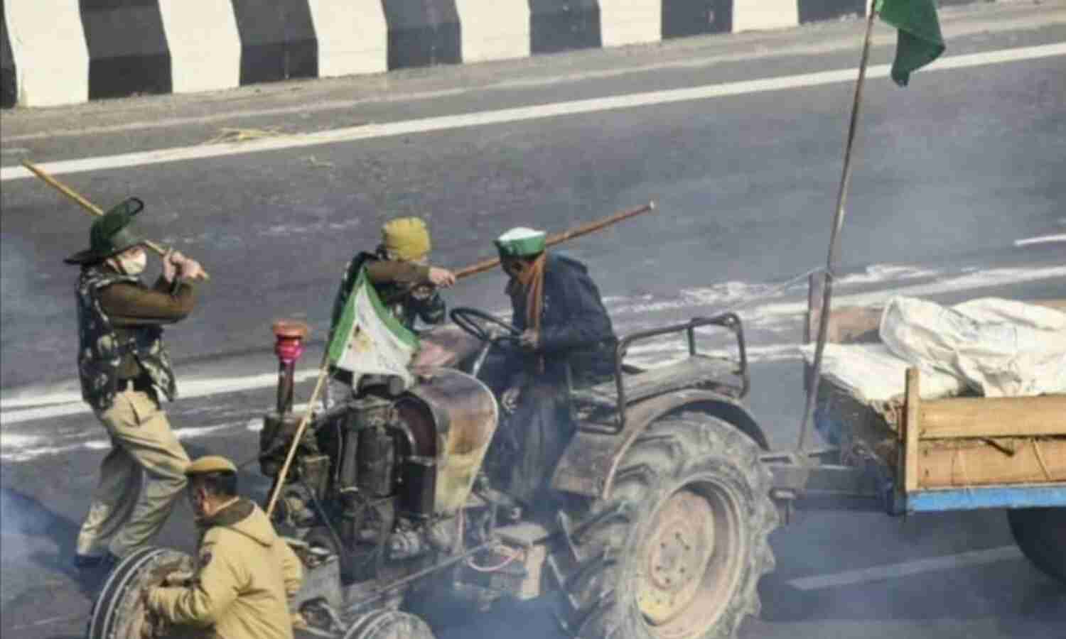 गणतंत्र दिवसः पिटता रहा किसान, खाकी को नहीं आया तरस- मीणा