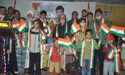 5 घोडों के साथ निकाली प्रभातफेरी- बनी आकर्षण 5 घोडों के साथ निकाली प्रभातफेरी- बनी आकर्षण