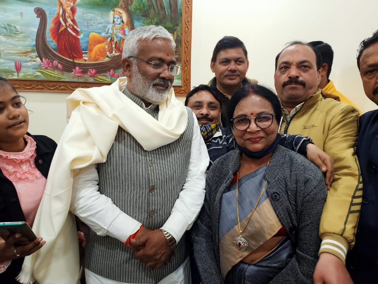 चेयरपर्सन ने बुके देकर किया भाजपा प्रदेशाध्यक्ष का इस्तकबाल
