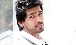 भारत-पाकिस्तान युद्ध पर फिल्म बनायेंगे निखिल भारत-पाकिस्तान युद्ध पर फिल्म बनायेंगे निखिल