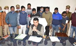 गोली मारकर लूट करने वाले पुलिस के हत्थे चढ़े गोली मारकर लूट करने वाले पुलिस के हत्थे चढ़े