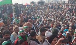 महापंचायत स्थल पर बंद रही इंटरनेट सेवा महापंचायत स्थल पर बंद रही इंटरनेट सेवा