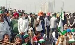 भाजपा विधायकों पर लगा धरनारत किसानों को पीटने का आरोप भाजपा विधायकों पर लगा धरनारत किसानों को पीटने का आरोप