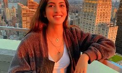 नवेली नंदा ने पोलैण्ड में बने कानून का किया विरोध