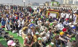 किसान आंदोलन-और भावुक अपील के बाद गाजीपुर बॉर्डर पर बस गया गांव