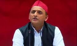 राष्ट्रीय संपत्ति बेचकर सत्ता सुख भोगने का जुगाड़ है बजट : अखिलेश