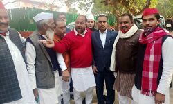 कमल का फूल छोड़कर साइकिल पर सवार हुए भाजपा नेता