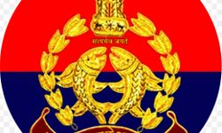 महिला पर तेजाब से हमला, फिर चाकू से वार, हमलावर गिरफ्तार महिला पर तेजाब से हमला, फिर चाकू से वार, हमलावर गिरफ्तार