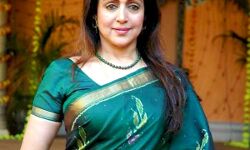 हेमा मालिनी सिल्वर स्क्रीन पर बड़ा किरदार निभाएगी हेमा मालिनी सिल्वर स्क्रीन पर बड़ा किरदार निभाएगी