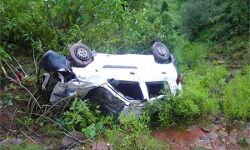 कार हादसे में दो सगे भाइयों सहित तीन युवकों की मौत