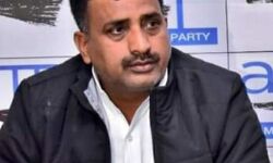 जनता पर अत्याचार कर रही है पूंजीपतियों की सरकार- सभाजीत सिंह