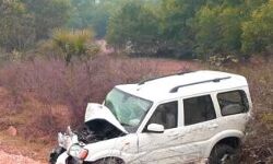 दुर्घटना में एक स्नानार्थी की मौत, पांच घायल