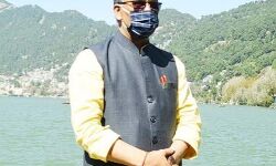 ग्लेशियर हादसे की पुरानी वीडियो शेयर कर न फैलाएं अफवाहः सीएम त्रिवेन्द्र ग्लेशियर हादसे की पुरानी वीडियो शेयर कर न फैलाएं अफवाहः सीएम त्रिवेन्द्र