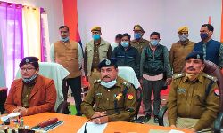 530 पेटी शराब बरामद, दो तस्कर गिरफ्तार 530 पेटी शराब बरामद, दो तस्कर गिरफ्तार