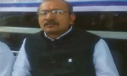 आम आदमी पार्टी का हाथ किसानों के साथ-कादियान आम आदमी पार्टी का हाथ किसानों के साथ-कादियान