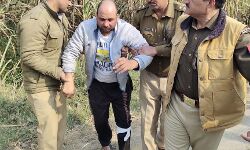 मुठभेड में झपटमार को लंगडा कर पुलिस ने किया गिरफ्तार मुठभेड में झपटमार को लंगडा कर पुलिस ने किया गिरफ्तार