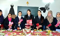 सेलेड कॉम्पिटिशन में इंशा कुरैशी अव्वल सेलेड कॉम्पिटिशन में इंशा कुरैशी अव्वल