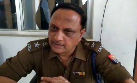 पुलिस ने किया 50 हजार का इनामी बदमाश गिरफ्तार