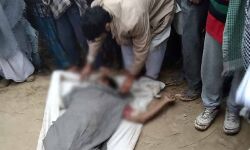 खेत पर गये किसान की गर्दन काटकर हत्या खेत पर गये किसान की गर्दन काटकर हत्या