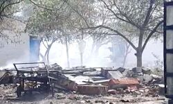पटाखा फैक्ट्री हादसा- मृतकों की संख्या बढ़कर हुई 19 पटाखा फैक्ट्री हादसा- मृतकों की संख्या बढ़कर हुई 19