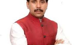 किसान आंदोलन राजनीति से प्रेरित : अनिल राजभर किसान आंदोलन राजनीति से प्रेरित : अनिल राजभर