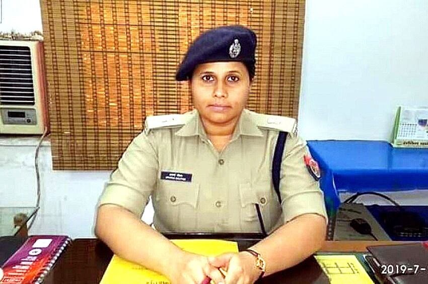 IPS अपर्णा गौतम का प्रोजेक्ट नई किरण- खुशी-खुशी घर लौट रहे रूठे जोड़े