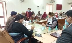 महिला उत्पीड़न रोकना समाज की भी जिम्मेदारी- प्रियम्वदा महिला उत्पीड़न रोकना समाज की भी जिम्मेदारी- प्रियम्वदा