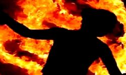 वीडियो वायरल होने पर किया आत्मदाह वीडियो वायरल होने पर किया आत्मदाह