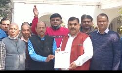 डीजल पेट्रोल की बढ़ती कीमतों से व्यापारियों में आया उबाल