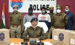 दो तस्कर गिरफ्तार, 20 लाख की शराब बरामद दो तस्कर गिरफ्तार, 20 लाख की शराब बरामद