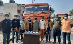 व्यापारिक प्रतिष्ठान में डकैती की साजिश विफल, 5 लुटेरे गिरफ्तार