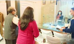 DM ने जनसमस्याएं सुन किया निवारण DM ने जनसमस्याएं सुन किया निवारण