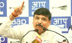 Train बेच दी-देश बेच दिया-अब खेतों को बेचने की तैयारीः सांसद संजय Train बेच दी-देश बेच दिया-अब खेतों को बेचने की तैयारीः सांसद संजय