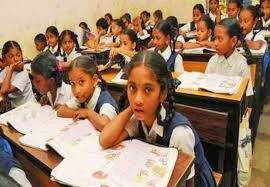 ऑपरेशन कायाकल्प के तहत योगी सरकार ने बदली स्कूलों की तस्वीर ऑपरेशन कायाकल्प के तहत योगी सरकार ने बदली स्कूलों की तस्वीर