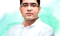 अभिषेक बनर्जी ने किया ट्वीट- हमें कानून पर भरोसा है अभिषेक बनर्जी ने किया ट्वीट- हमें कानून पर भरोसा है