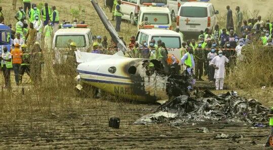 सैन्य विमान दुर्घटनाग्रस्त-सात लोगों की मौत