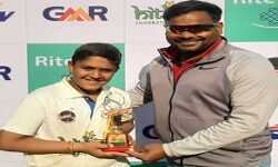 CRICKET- शौर्य सेठ का धमाकेदार नाबाद दोहरा शतक CRICKET- शौर्य सेठ का धमाकेदार नाबाद दोहरा शतक
