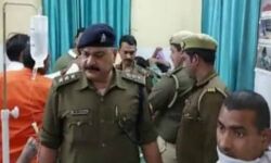 सरधना के इकडी में खूनी संघर्ष-एक महिला की मौत , कई घायल सरधना के इकडी में खूनी संघर्ष-एक महिला की मौत , कई घायल