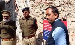 चला पुलिस का डंडा-बददो की करोडों की संपत्ति जब्त चला पुलिस का डंडा-बददो की करोडों की संपत्ति जब्त
