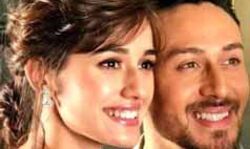 टाइगर श्रॉफ की पोस्ट पर दिशा पटानी का कमेंट- फैंस ने दिये मजेदार रिएक्शन टाइगर श्रॉफ की पोस्ट पर दिशा पटानी का कमेंट- फैंस ने दिये मजेदार रिएक्शन