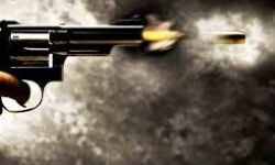 घर लौट रहे कारपेंटर को गोलियों से भूना घर लौट रहे कारपेंटर को गोलियों से भूना