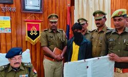 मोबाइल फोन चोर गिरफ्तार, लाखों का माल बरामद मोबाइल फोन चोर गिरफ्तार, लाखों का माल बरामद