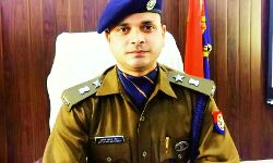 उपनिरीक्षकों के किये ट्रांसफर- आधा दर्जन से ज्यादा लाइन हाजिर उपनिरीक्षकों के किये ट्रांसफर- आधा दर्जन से ज्यादा लाइन हाजिर