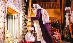 प्रियंका ने किया हरि सुमिरन- बोलीं, सच्चे धर्म में नहीं होती राजनीति प्रियंका ने किया हरि सुमिरन- बोलीं, सच्चे धर्म में नहीं होती राजनीति