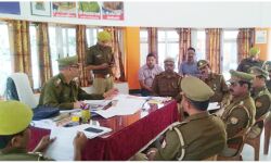 सिर पर चुनाव- आदेशों से कराया अवगत सिर पर चुनाव- आदेशों से कराया अवगत