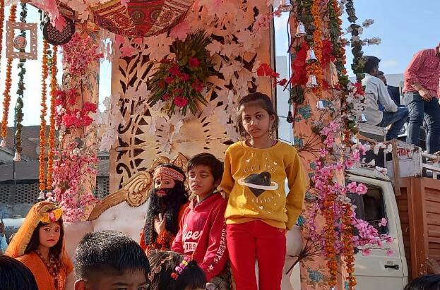 धूमधाम से मनी संत रविदास जयंती, निकाली शोभायात्रा धूमधाम से मनी संत रविदास जयंती, निकाली शोभायात्रा