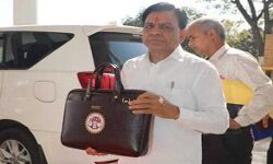 वार्षिक बजट में आत्मनिर्भर मध्यप्रदेश पर सबसे अधिक जोर वार्षिक बजट में आत्मनिर्भर मध्यप्रदेश पर सबसे अधिक जोर