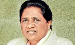 देश में दलित उत्पीड़न पर मायावती के निशाने पर BJP, कांग्रेस